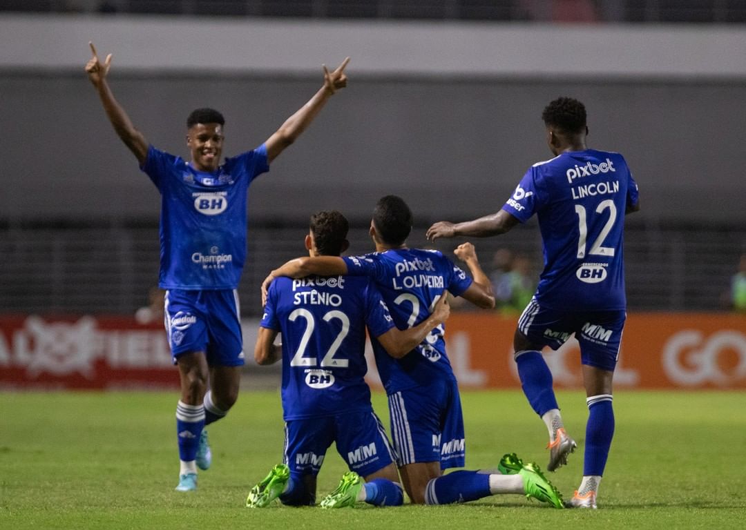 O que falta para o Cruzeiro ter a melhor campanha da história na Série B