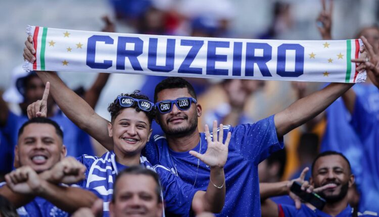 Cruzeiro Comemora Anos De Hist Ria