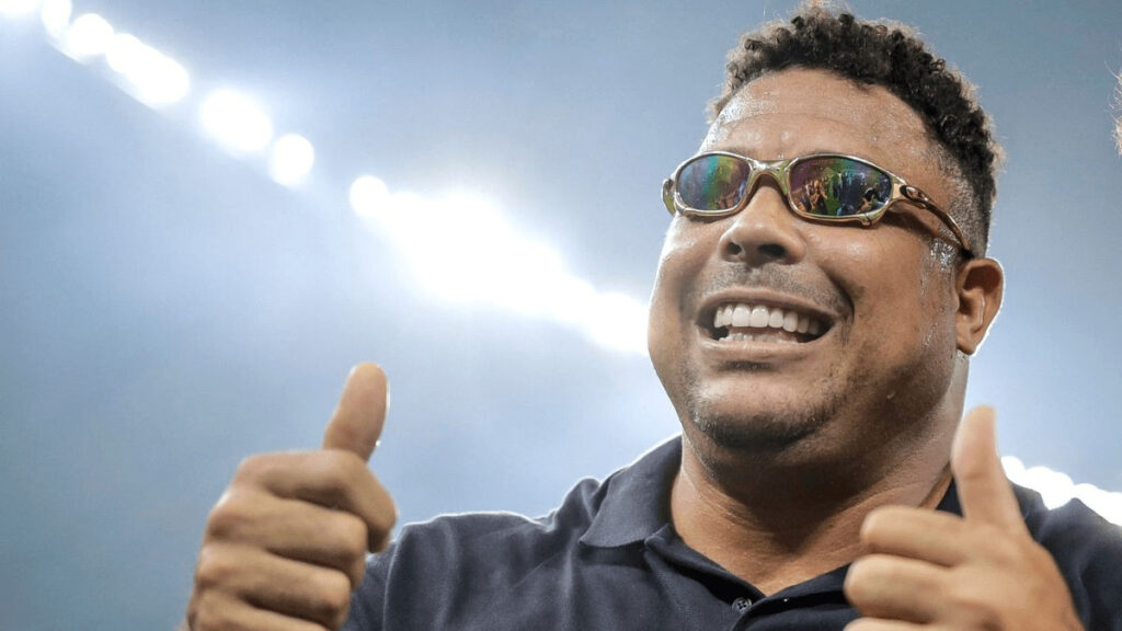 Ronaldo Mostra Que Fen Meno E Ganha T Tulo Sem Entrar Em Campo