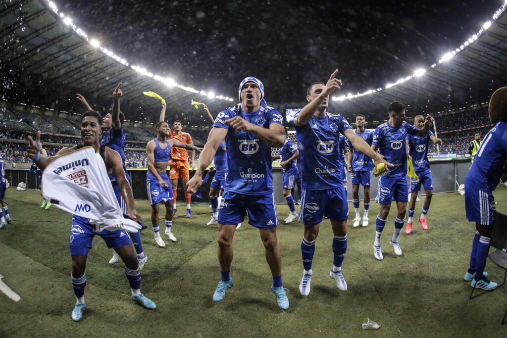 Cruzeiro Da Show E é Maioria Na Seleção Da Rodada Da Série B 2022