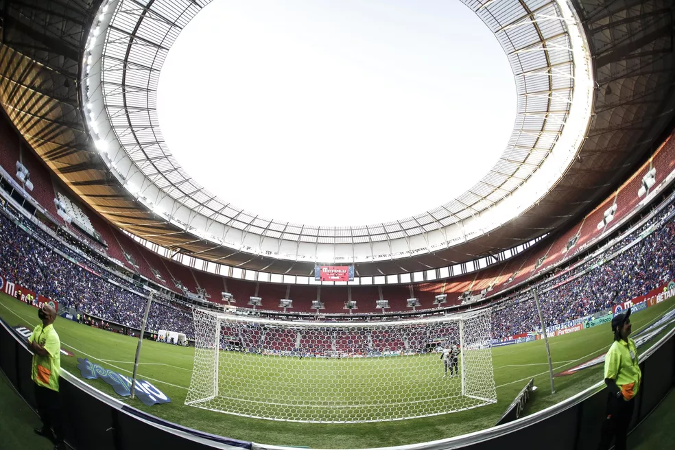 Torcida do Cruzeiro deixa Atlético-MG no chinelo e mostra quem é a maior de minas