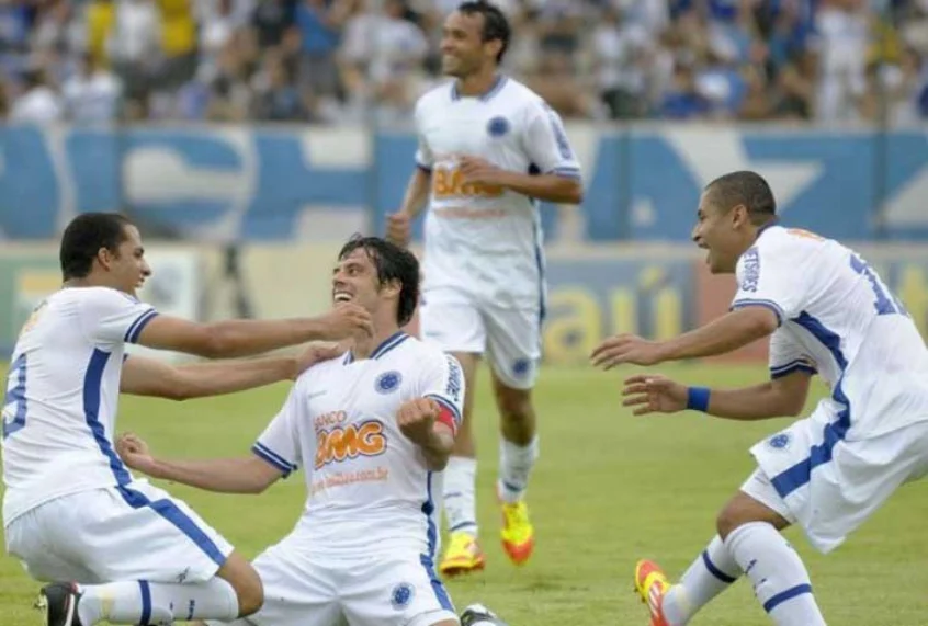 Cruzeiro provoca Atlético-MG em postagem nas redes sociais