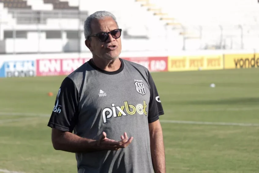 Técnico da Ponte Preta se rende ai Cruzeiro e rasga elogios para o clube