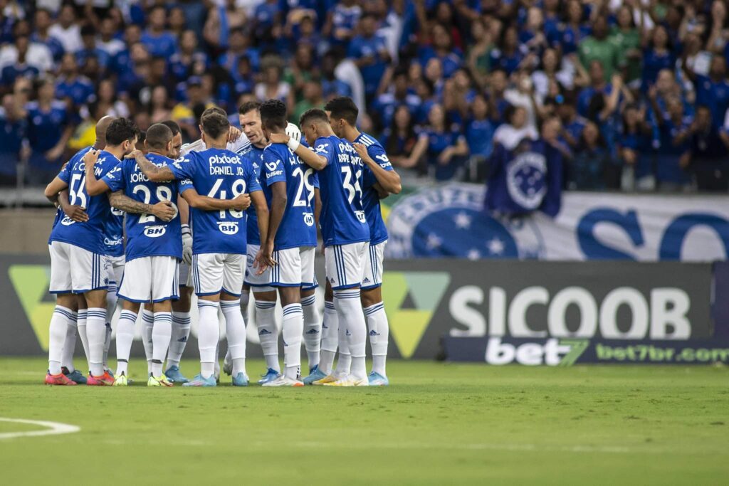 Pezzolano Surpreende Na Escalação Para Jogo Do Cruzeiro Na Série B 2022 ...