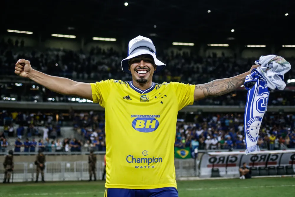 Matheus Bidu faz revelação sobre permanência no Cruzeiro