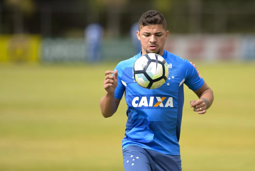 Falhou como promessa no Cruzeiro e hoje joga no futebol tailandês