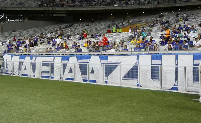 Cruzeiro volta a vencer e agora se prepara para festa final no