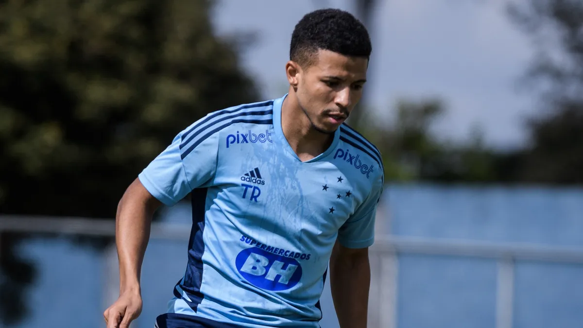 Pezzolano sobre Cipriano: “Tem outro melhor na frente”