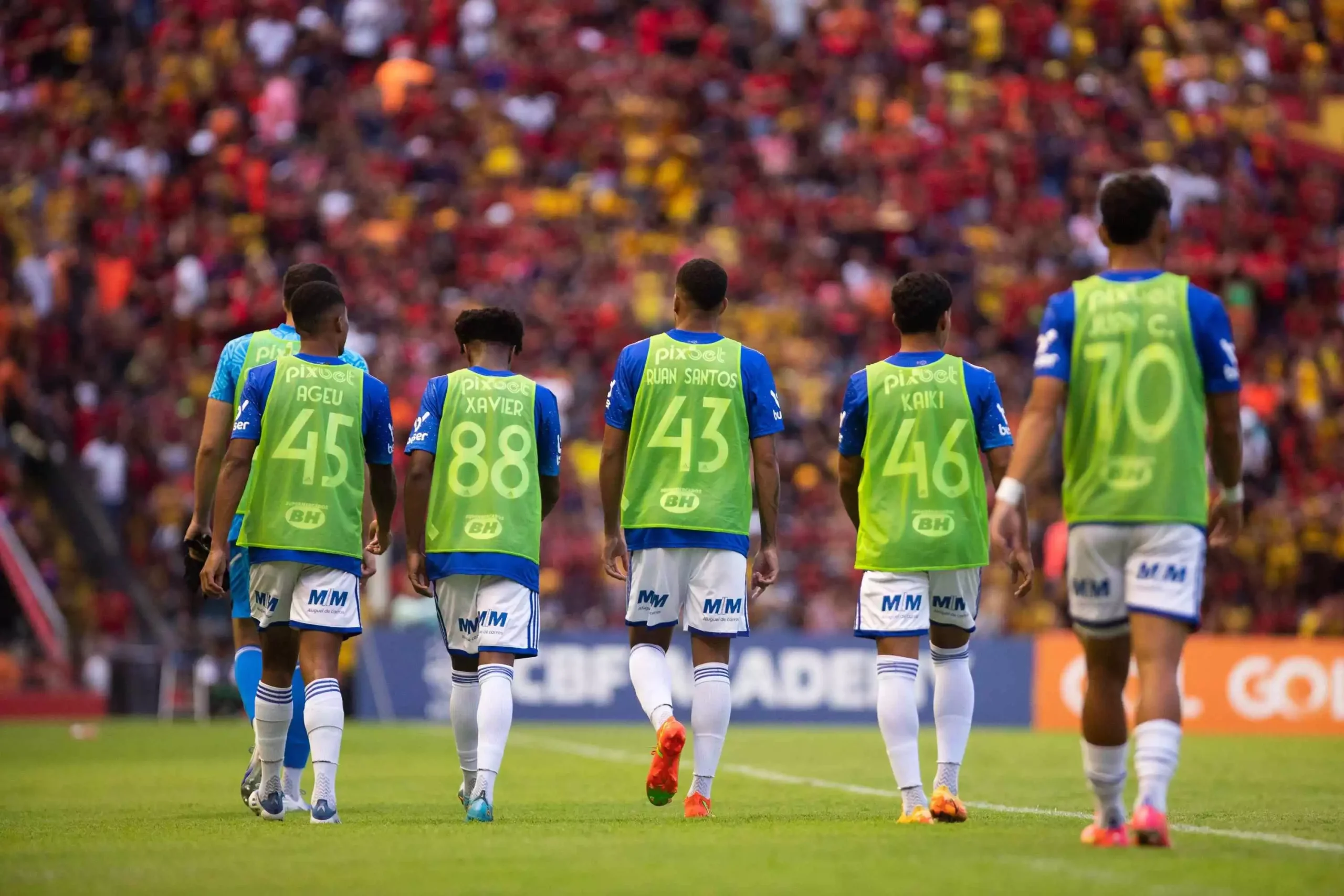 Pé no freio? Cruzeiro é derrotado pelo Sport e perde a oportunidade de fazer campanha histórica na Série B
