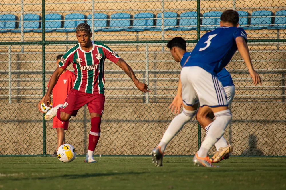 Em virada espetacular nos pênaltis, Cruzeiro Sub-20 vence o Fluminense e avança na Copa do Brasil