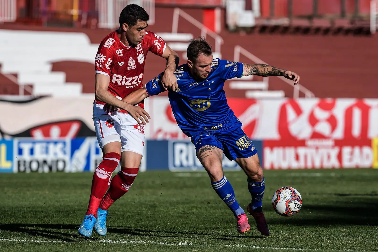 Após campanha avassaladora, Cruzeiro tem duas derrotas consecutivas pela primeira vez nesta Série B