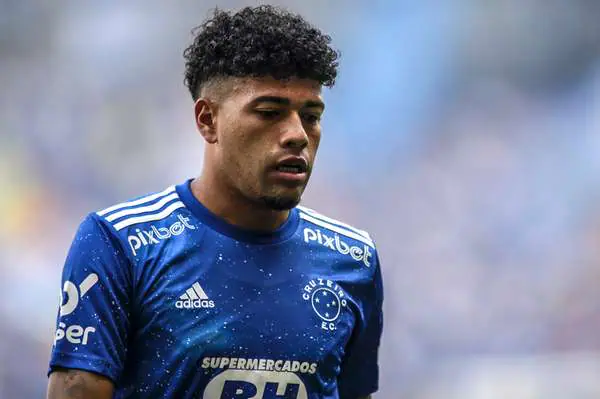 Cruzeiro ganha reforço para o meio de campo após derrota na Série B 2022