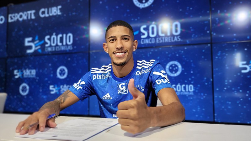 Cruzeiro anuncia contratação de Wesley Gasolina com vídeo bem