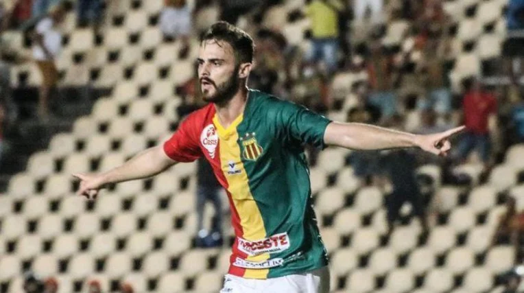 Gabriel Poveda: Atacante cogitado no Cruzeiro fechou com clube do Grupo City