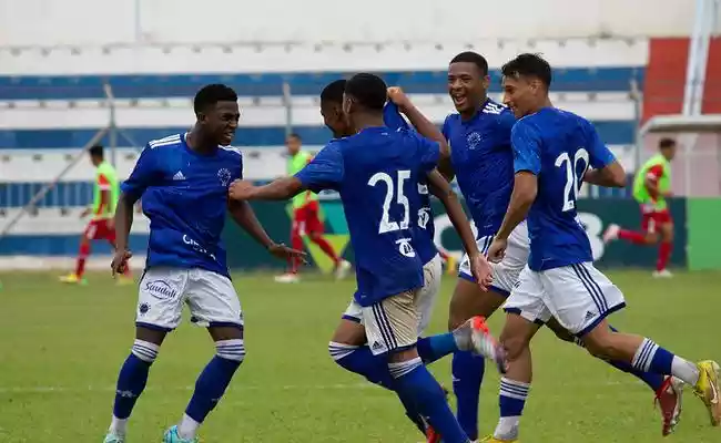 Cruzeiro é o líder do Grupo 10 na Copinha 2023