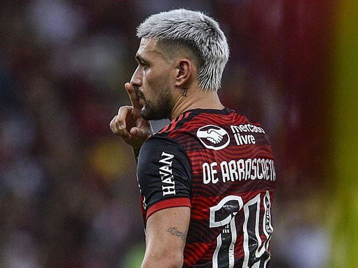 Revelado se Arrascaeta vai jogar contra o Cruzeiro