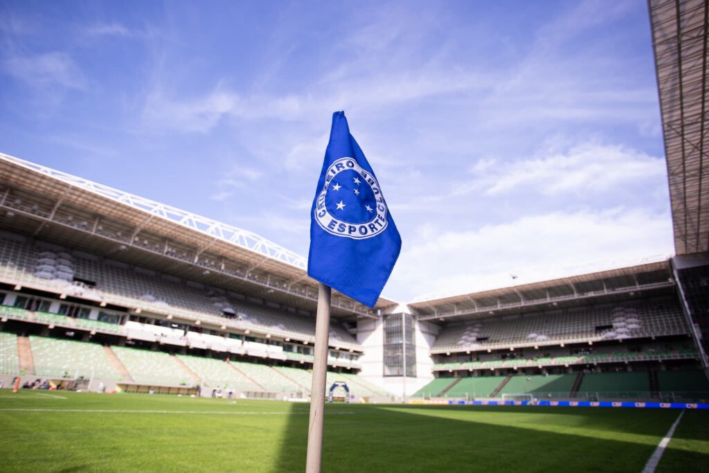 Cruzeiro decide fazer aposta ousada para vencer a SulAmericana em 2024