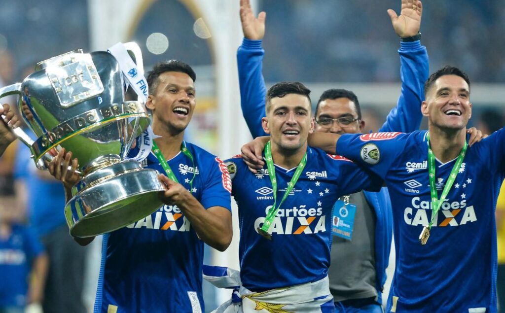 Cruzeiro é um dos poucos times que vão representar Minas Gerais na Copa