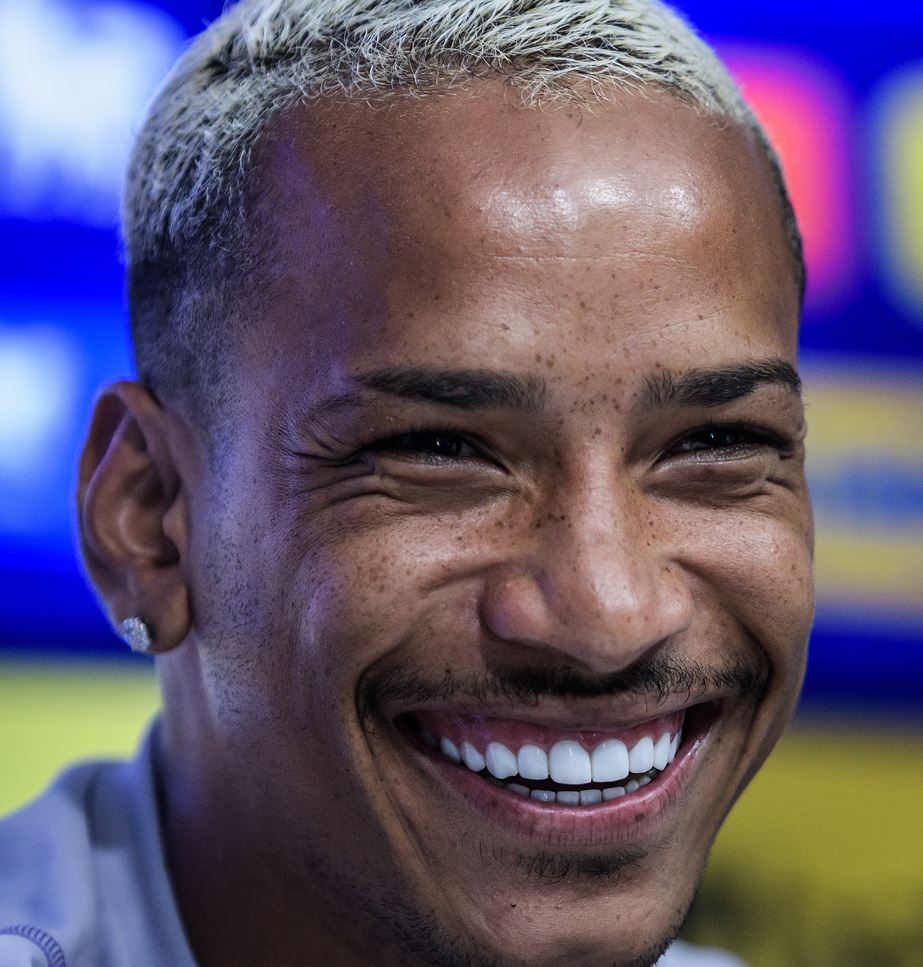 Matheus Pereira explica sua comemoração característica de gols