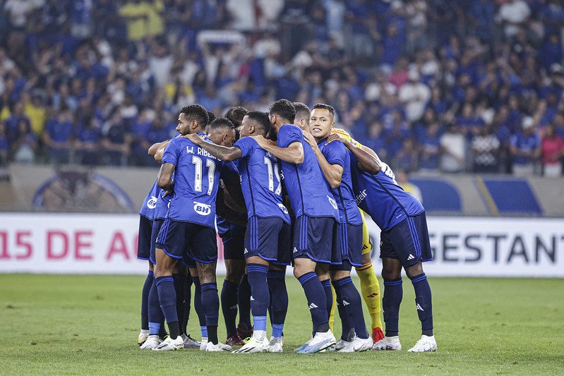 Desejado pelo futebol russo, Marlon indica que ficará no Cruzeiro