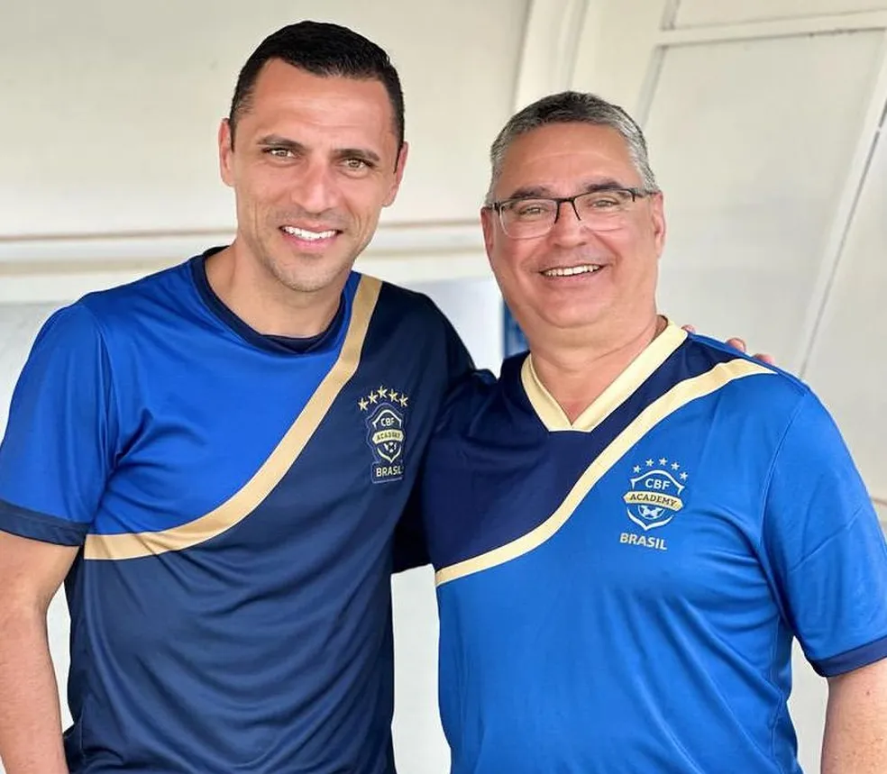 Deixou o Cruzeiro faz pouco tempo e agora vai se transformar em técnico