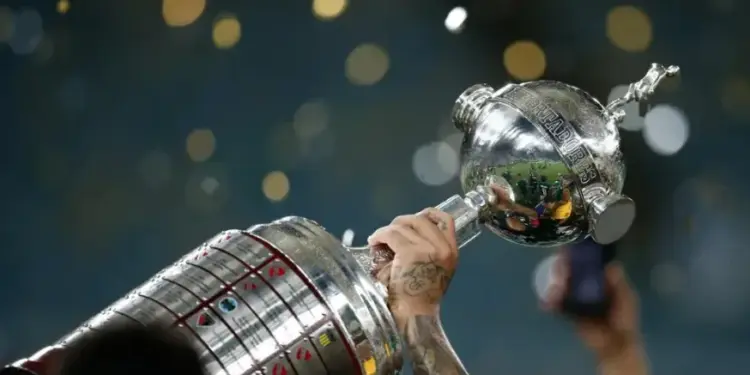 Rei da América cogita aposentadoria aos 31 anos