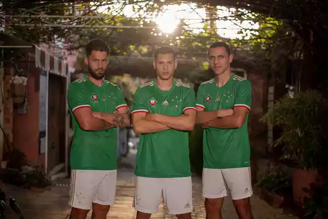 Vermelho e Verde foram as primeiras cores usadas pelo Cruzeiro