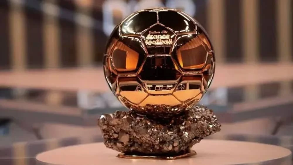 Flamengo garante salário astronômico para assinar com 3º colocado na Bola de Ouro