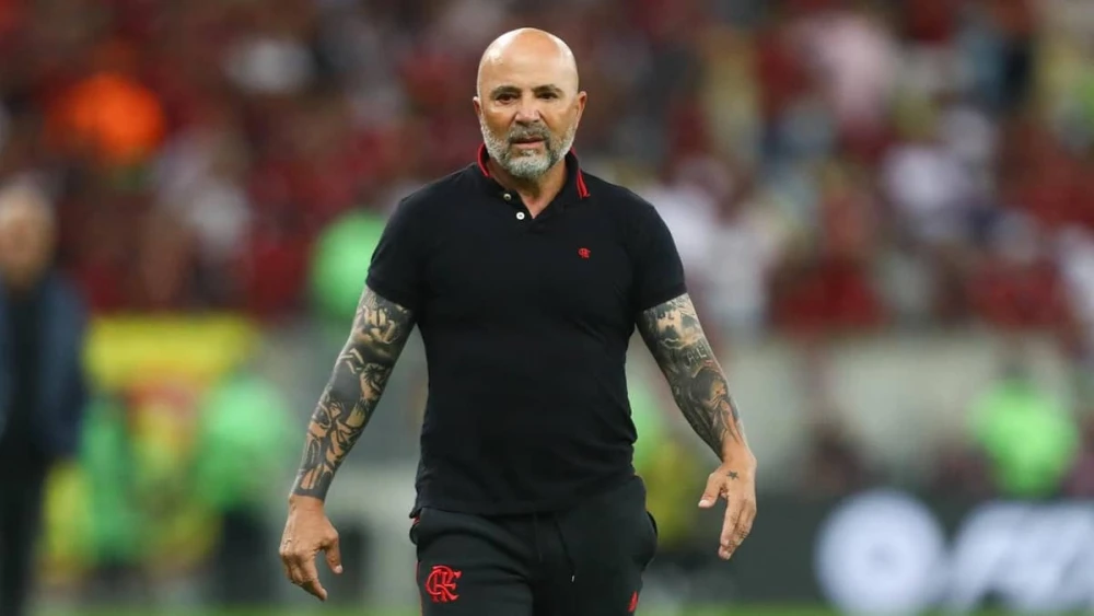 Sampaoli não quer nem saber e tenta colocar jogador do Flamengo no Manchester City