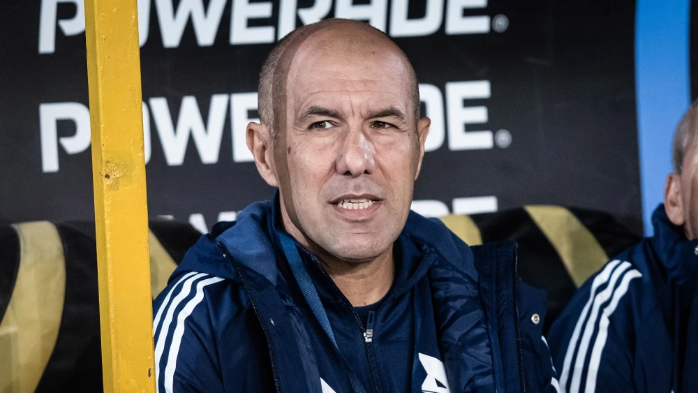 Leonardo Jardim não quis nem saber e meia pode acabar indo para o Atlético-MG