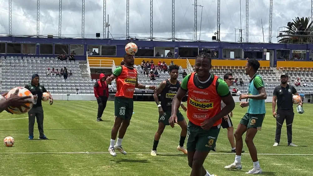 Adversário do Cruzeiro na Sula fez contratação de peso para a temporada