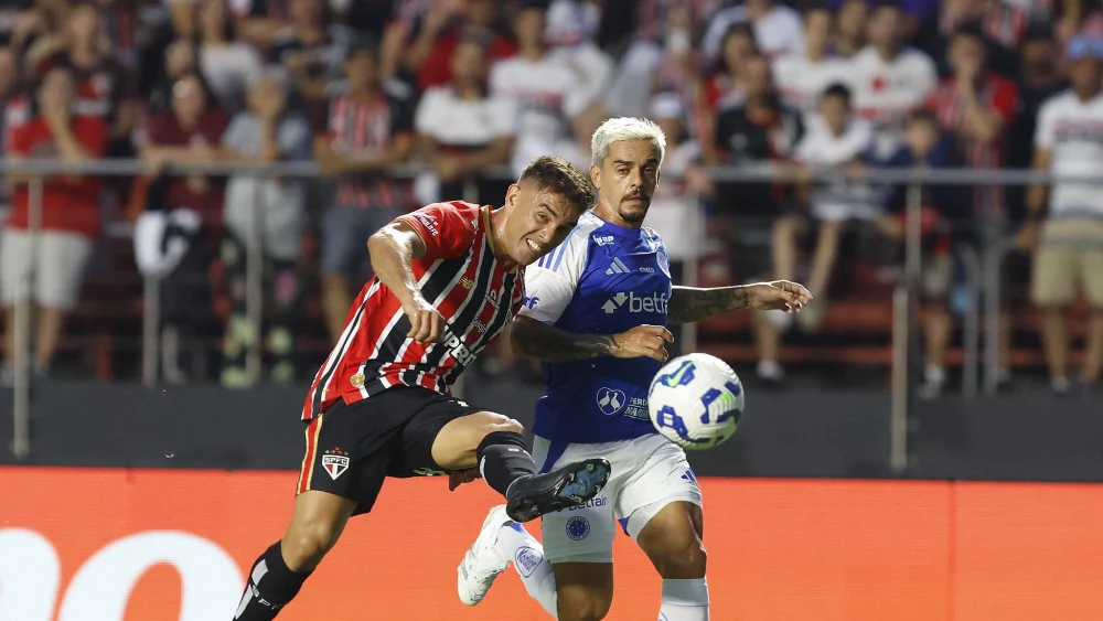 São Paulo larga na frente e faz proposta por atacante que Jardim queria ver no Cruzeiro