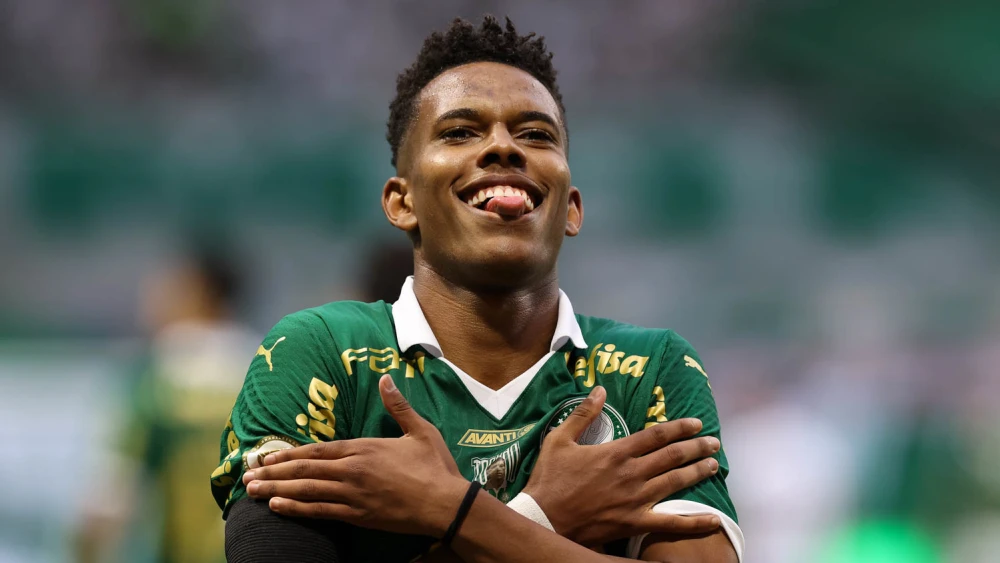 Matheus Pereira recebe R$ 1,2 milhão no Cruzeiro, mas Estêvão ganha muito menos no Palmeiras