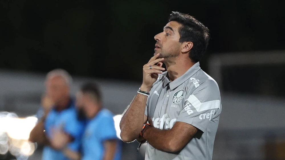 Abel Ferreira ganha reforço para o Palmeiras antes de enfrentar o Cruzeiro