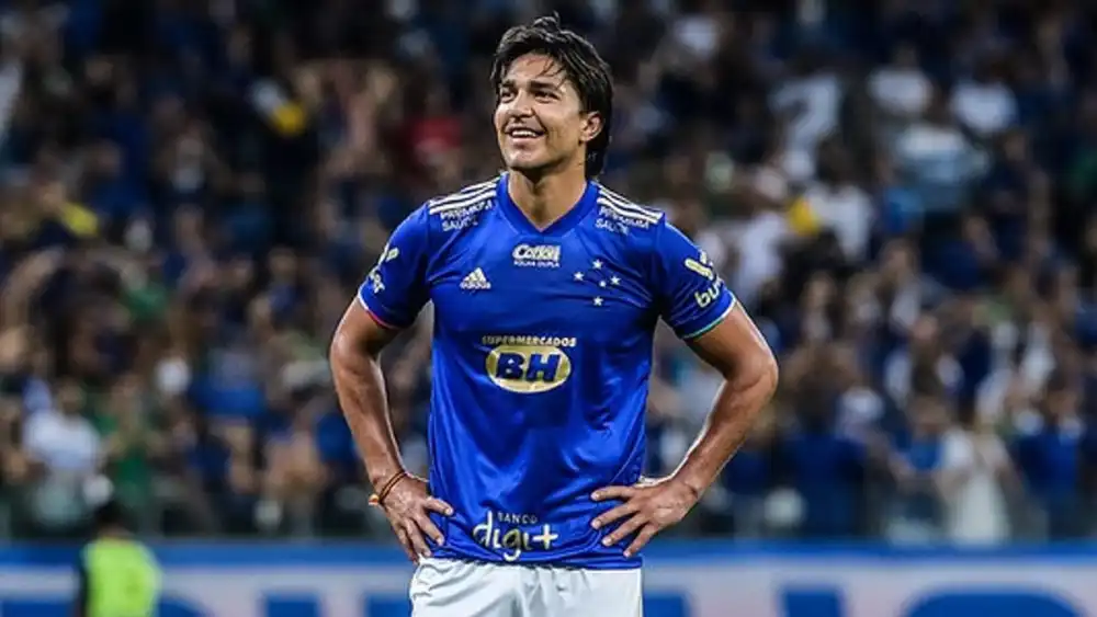 Ídolo do Cruzeiro e amigo de Pedrinho, Marcelo Moreno inicia ciclo em junho