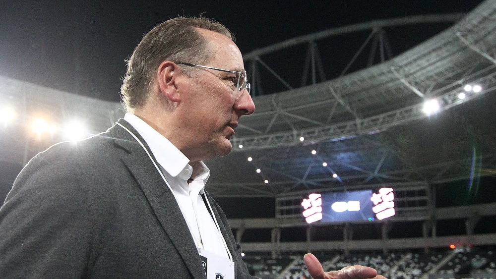 R$ 100 milhões são colocados na mesa e Botafogo pode tirar atacante do Cruzeiro