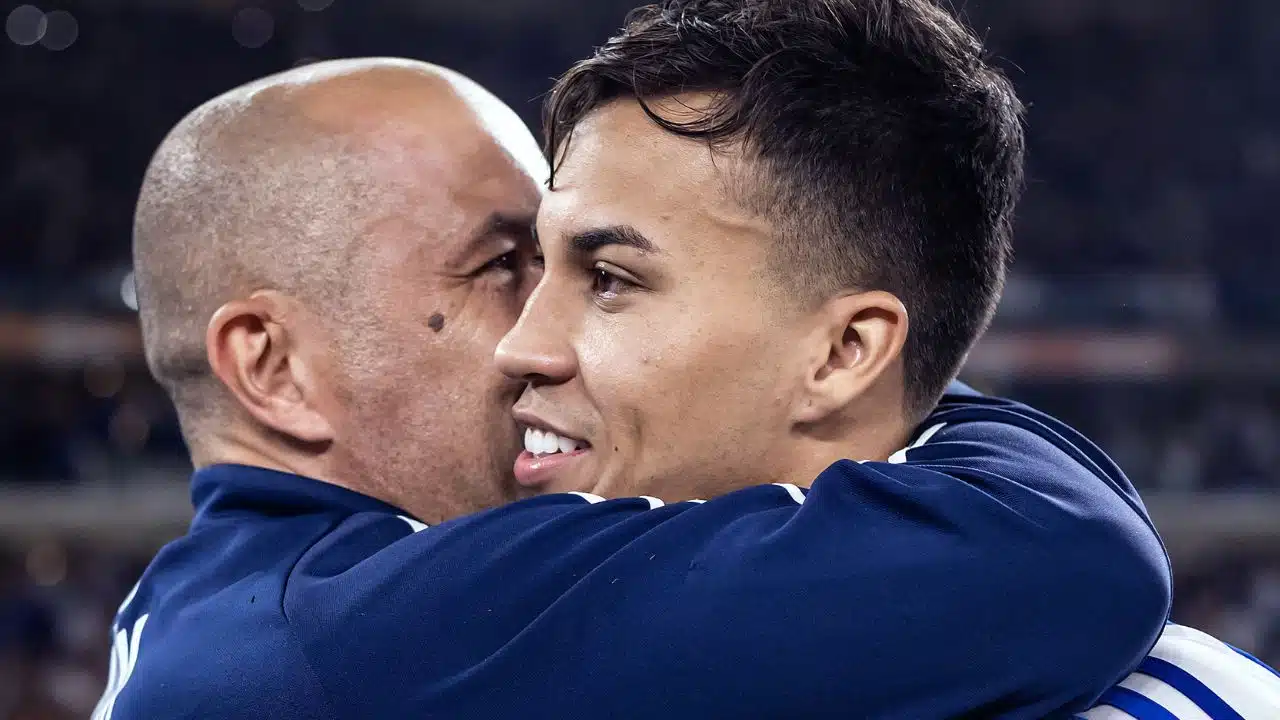 Leonardo Jardim decide por conta própria e Kaio Jorge fica por mais tempo
