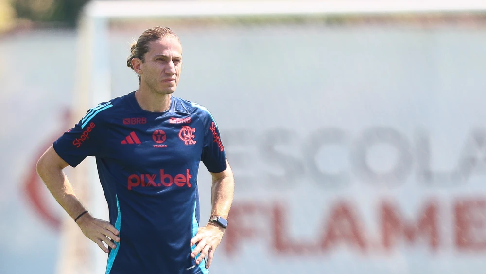 Quando ninguém esperava: Flamengo vendeu camisa 9
