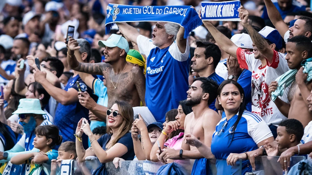 Xodó do Cruzeiro assina com time de MG