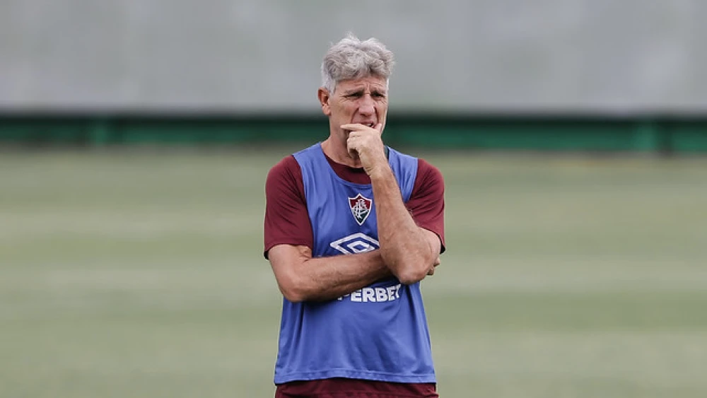 Fluminense disputa contratação de atacante com o Cruzeiro