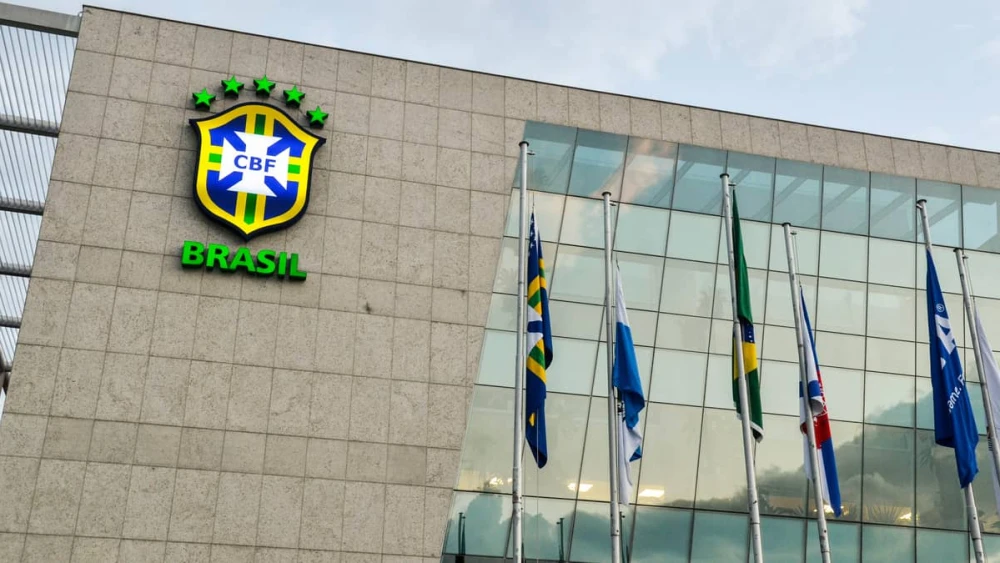 BID da CBF confirma: Treinador deixa o Cruzeiro
