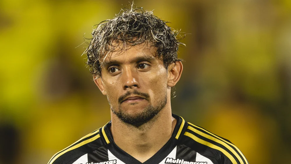 Com saída do Atlético confirmada, Scarpa pode assinar com o São Paulo