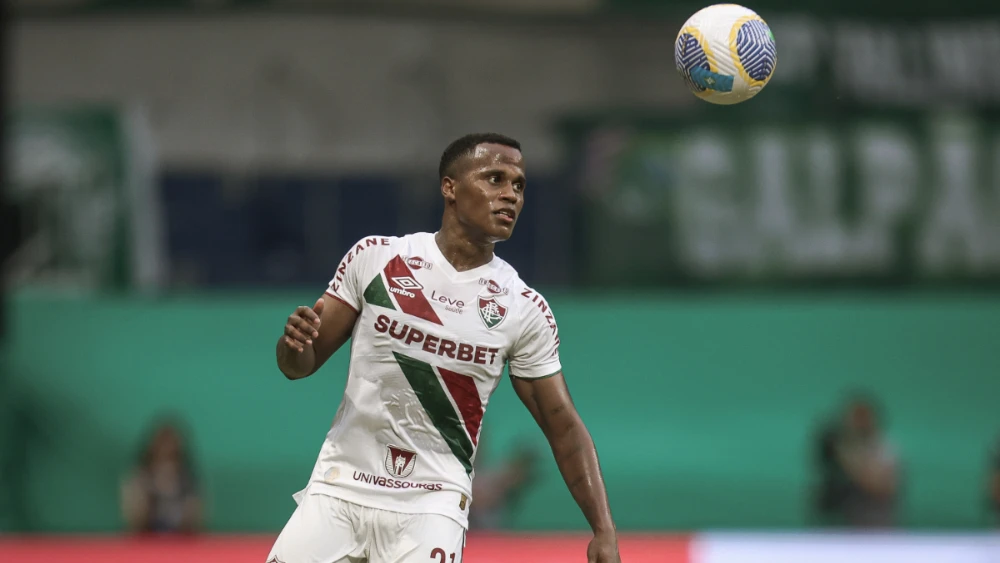 R$ 97 milhões e John Arias pode deixar o Fluminense para assinar novo contrato