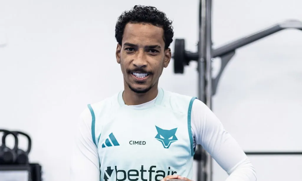 Matheus Pereira pode assumir lugar de Arrascaeta já nas próximas semanas