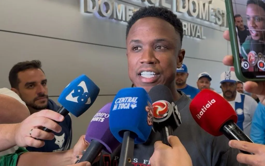 Enquanto Sinisterra está chegando, outros jogadores podem estar saindo do Cruzeiro