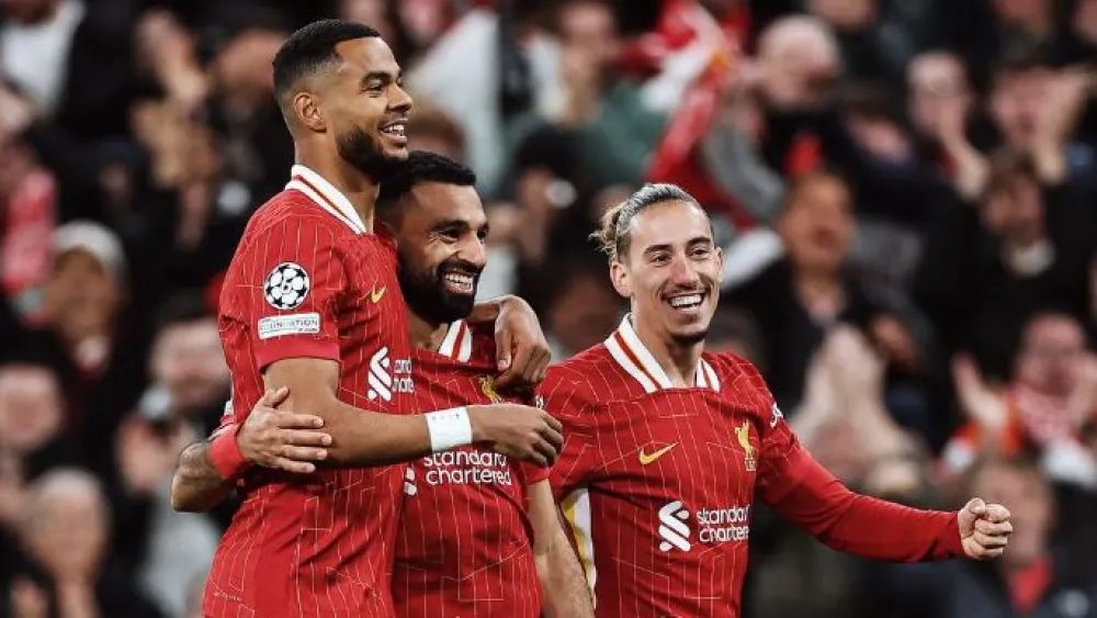 Atacante não quis saber de Cruzeiro e Palmeiras e agora se coloca à disposição do Liverpool