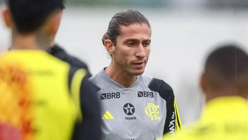 Por R$ 37 milhões, Cruzeiro compra atacante do Flamengo