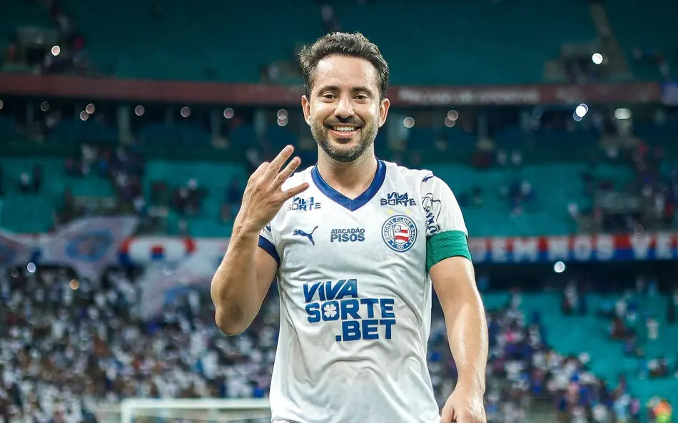 Com aposentadoria confirmada, Everton Ribeiro já sabe com o que vai trabalhar