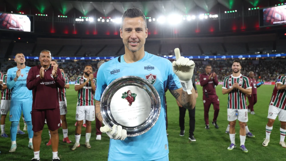 Fábio encerra ciclo e se despede no Fluminense antes do ano acabar