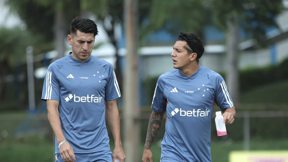 Nova La Banda? Cruzeiro fechou a janela com estratégia diferenciada